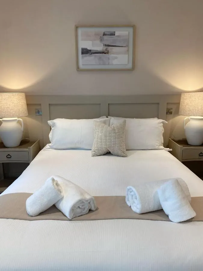 아파트 The Farmhouse Retreat At Ryedale House 요크